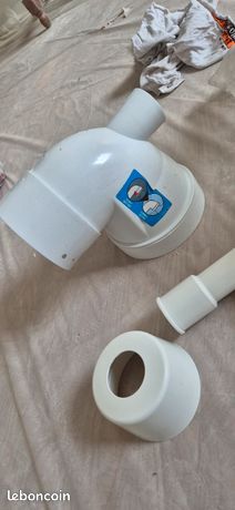 Pipe de WC courte en angle de 90 °C avec piquageDiam.10 cm WIRQUIN