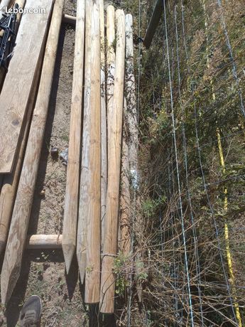 Piquet bois neuf 2m50