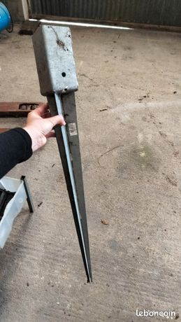 Piquet support acier galvanisé