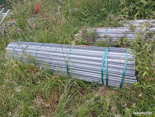 Piquets neufs galva 210 cm et +
