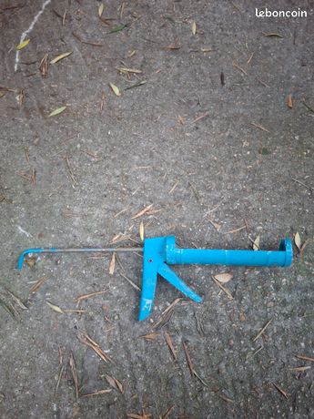 Pistolet à cartouche à silicone