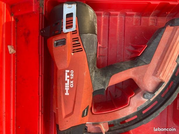 Pistolet cloueur Hilti