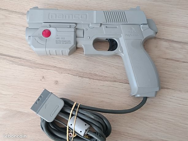 Pistolet ps1 G con Namco