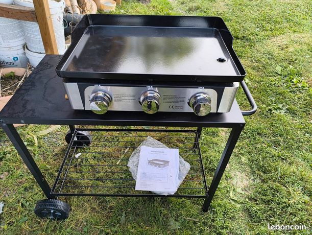 Plancha gaz sur chariot