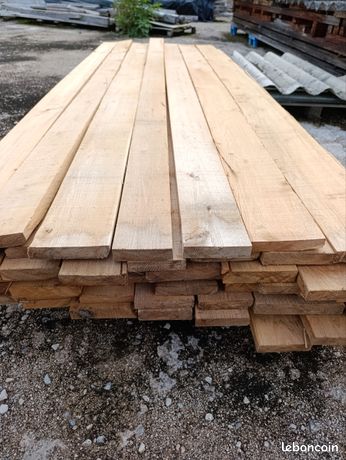 Plancher et lames de terrasse en accacia