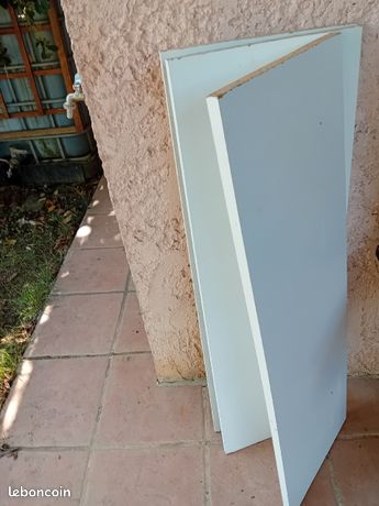 Planches en mélaniné blanc