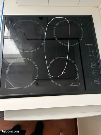 Plaque cuisson vitrocéramique