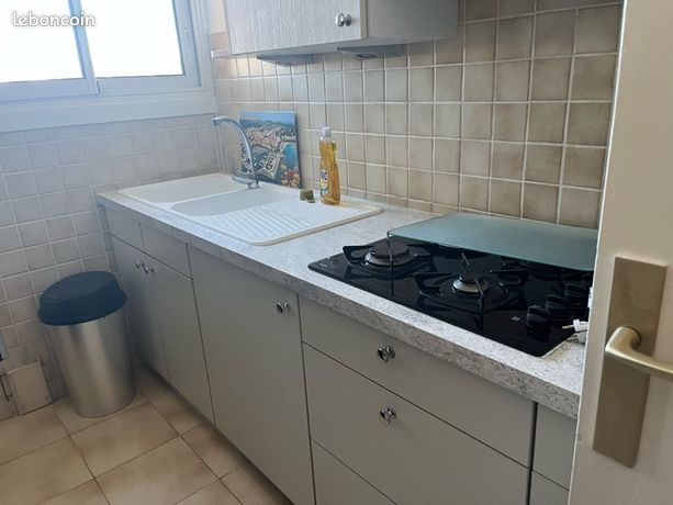 Plaque de cuisson 3 feux gaz un feu électrique