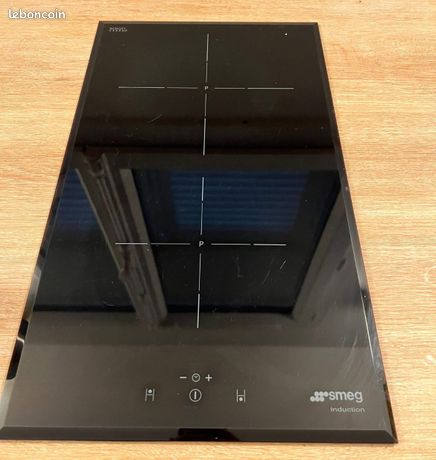 Plaque de cuisson SMEG