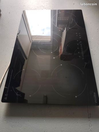 Plaque de cuisson vitrocéramique 5 foyers