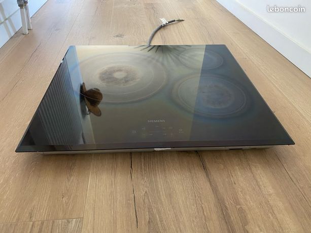 Plaque de cuisson vitrocéramique SIEMENS