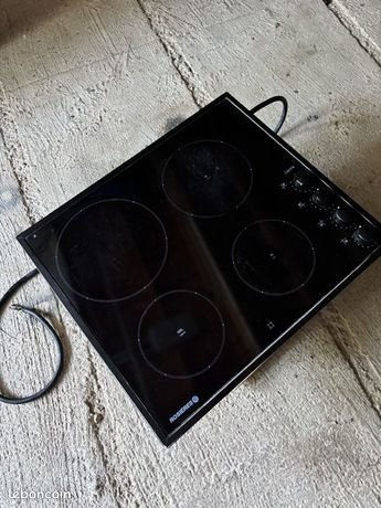 Plaque de cuisson vitrocéramique