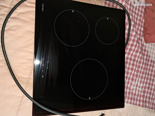 Plaque de cuisson vitroceramique