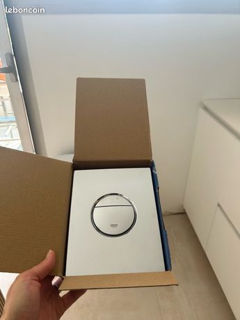 Plaque de déclenchement GROHE - 2 disponibles