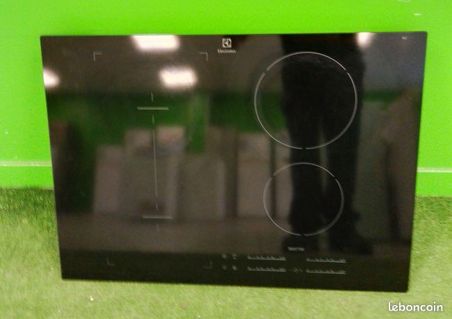 Plaque Electrique Induction ELECTROLUX