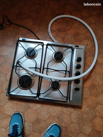 Plaque gaz avec tuyau