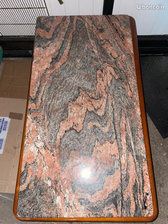 Plaque granite