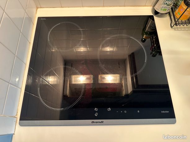 Plaque induction 3 feux Brandt