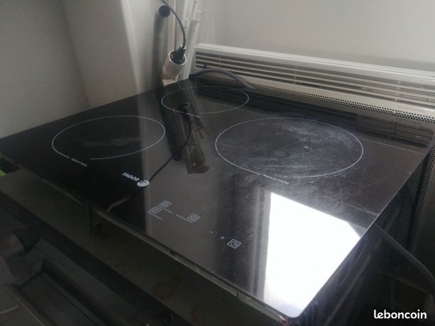 Plaque induction trois feu