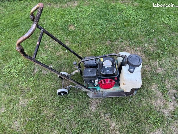 Plaque vibrante Mikasa Mvc 60