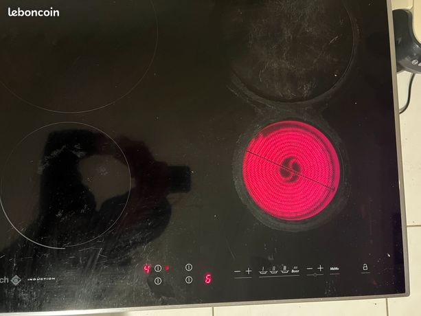 Plaque vitrocéramique De Dietrich