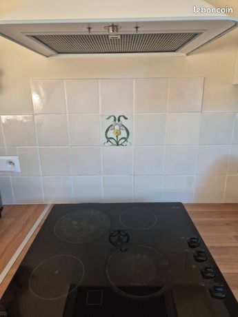 Plaque vitrocéramique Whirlpool AKM 700 NE bon état de fonctionnement