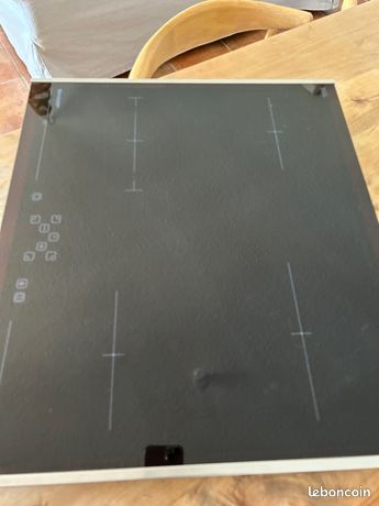 Plaque vitrocéramique