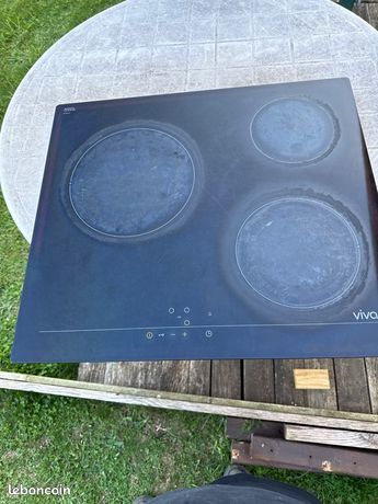 Plaque vitrocéramique