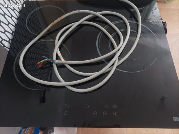 Plaque vitrocéramique