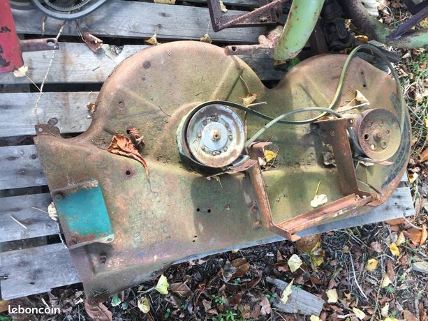 Plateau de coupe tracteur tondeuse