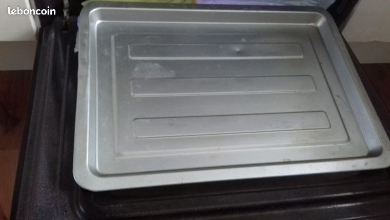 Plateau en aluminium 425 x 303 cm T Bon Etat