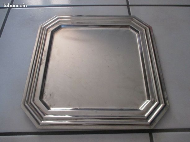 Plateau en inox carre 28,5cm
