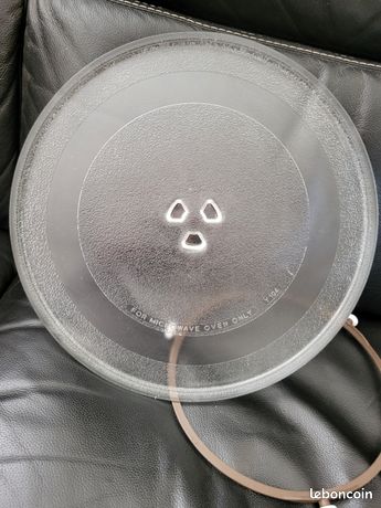 Plateau tournant micro onde