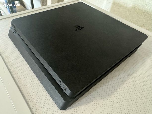 PlayStation 4