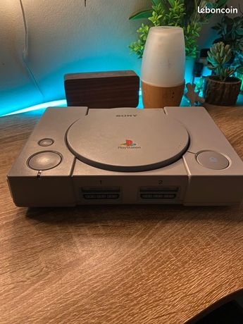 PlayStation 1 très bonne état