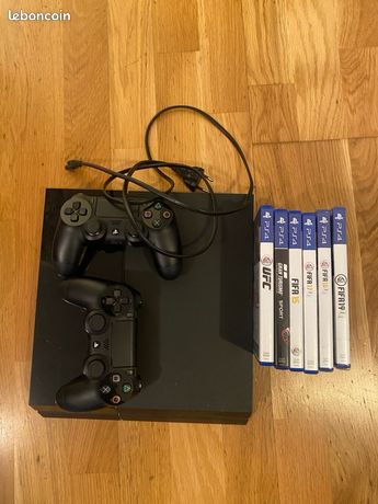 PlayStation 4