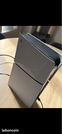 PlayStation 5 slim standard 400 non négociable