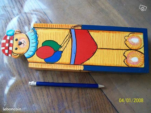 Plumier coulissant en bois peint Neuf odile75015