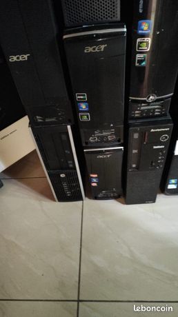 Plusieurs ordinateurs fixes