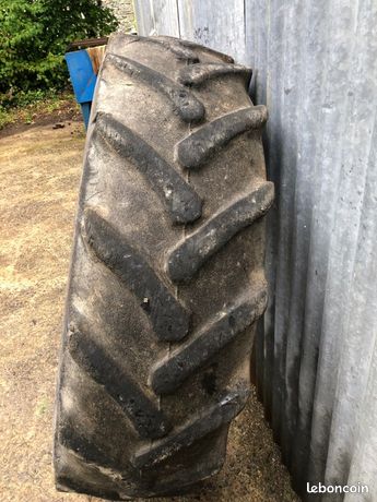 Pneu de tracteur 12. 4 /28