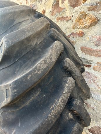 Pneu tracteur