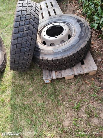 Pneus de poids lourd