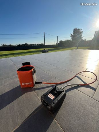 Pochette Sthil batterie + adaptateur