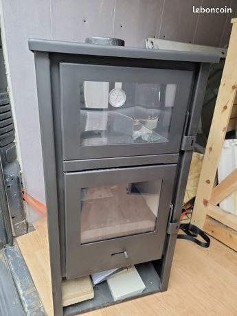 Poêle à bois avec four "Horno" H 100.5 cm x L 51.5 cm x P 43.5 cm