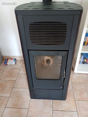 Poele a granulé "Red Primula Orchidea" pour PIECES