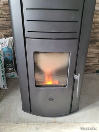 Poêle à granulés hydro