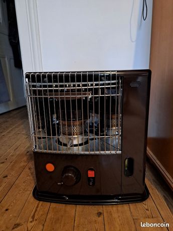 Poêle à pétrole à mèche