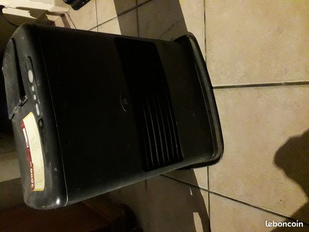 Poêle à pétrole électronique