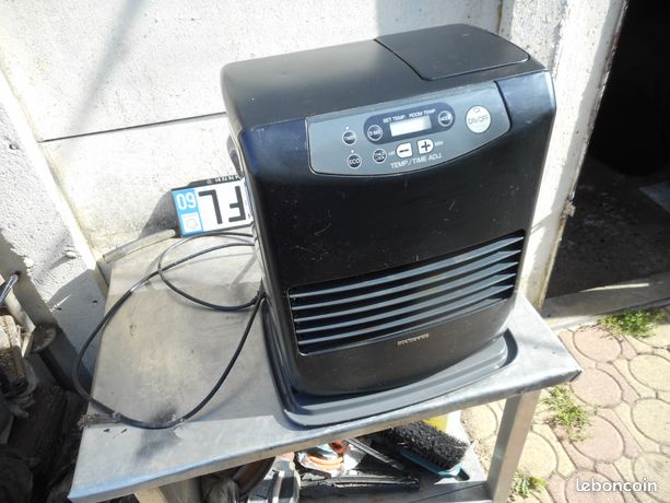 Poele a petrole electronique