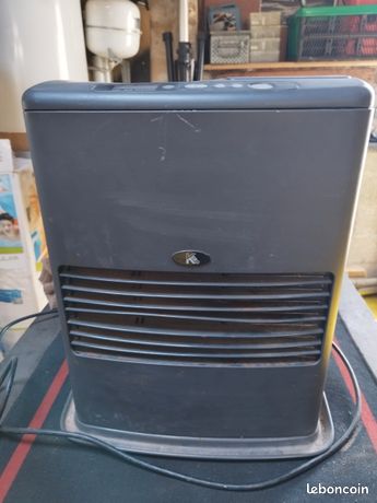 Poêle à pétrole KERO 3000